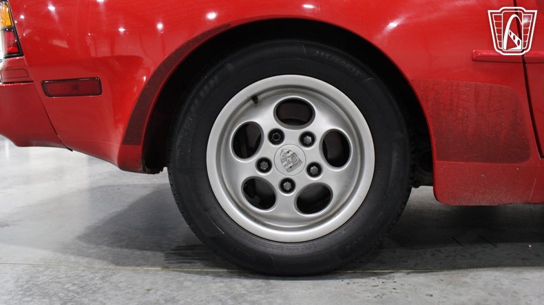 1988 Porsche 944 69