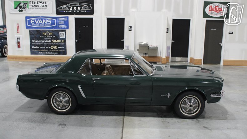 1965 Ford Mustang 35