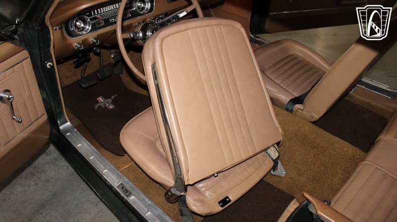 1965 Ford Mustang 142