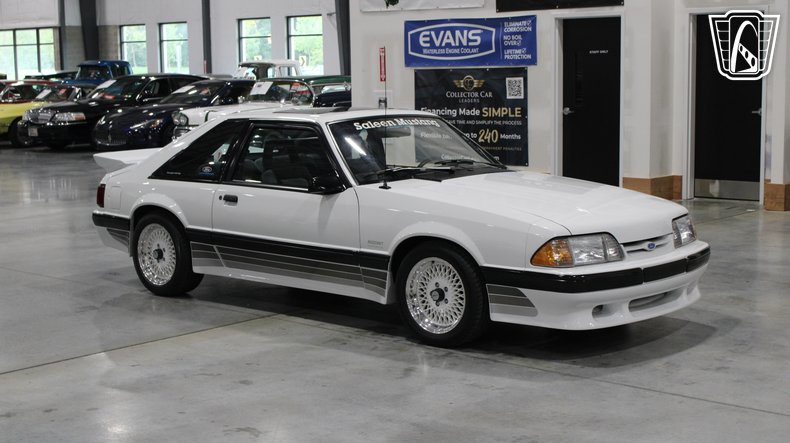 1988 Ford Mustang 5