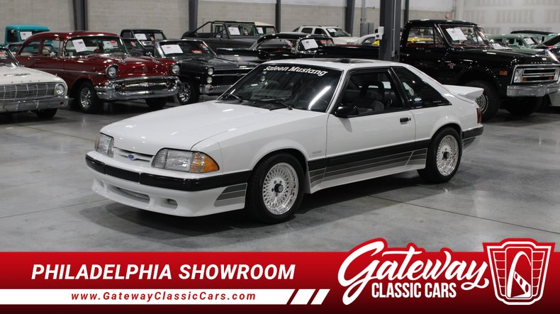 1988 Ford Mustang 1