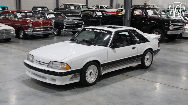 1988 Ford Mustang 28