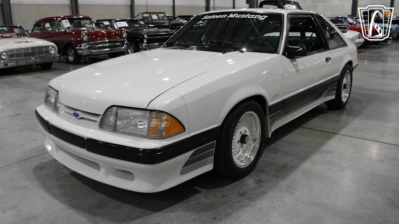 1988 Ford Mustang 40
