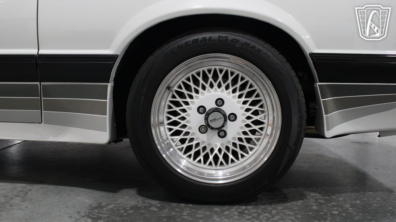 1988 Ford Mustang 51