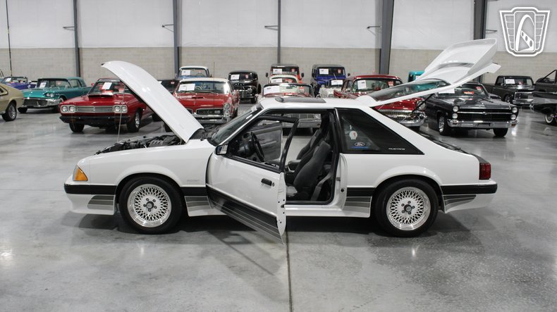 1988 Ford Mustang 85