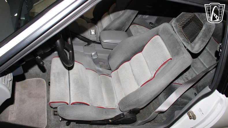 1988 Ford Mustang 107