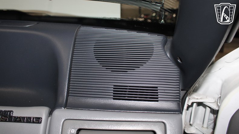 1988 Ford Mustang 137