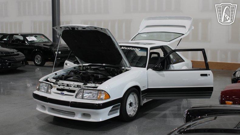 1988 Ford Mustang 84