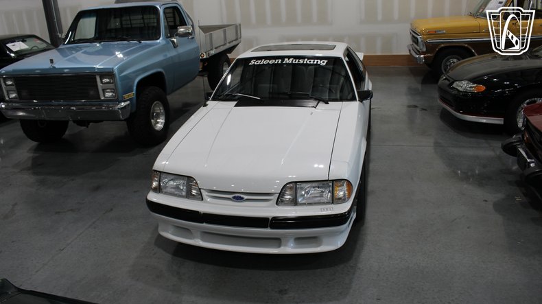 1988 Ford Mustang 39