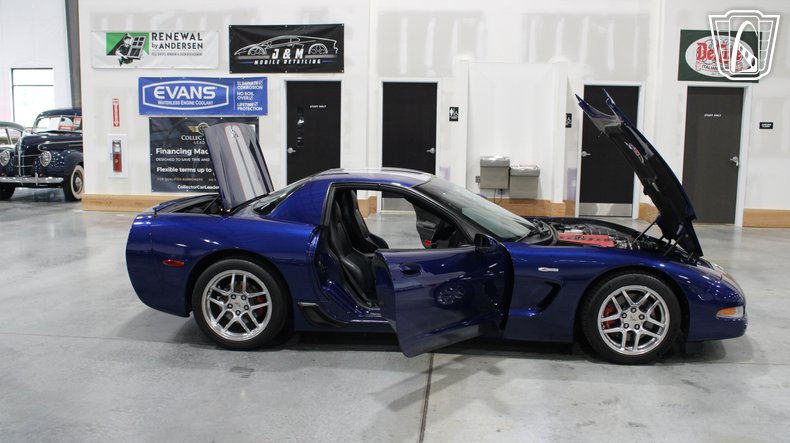 2004 Chevrolet Corvette 99