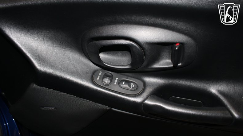 2004 Chevrolet Corvette 109
