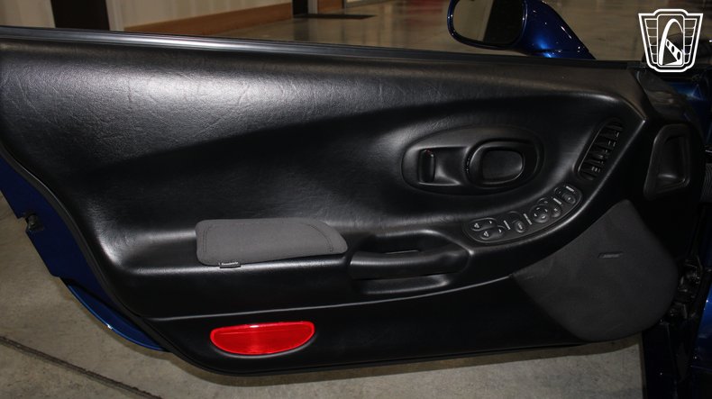 2004 Chevrolet Corvette 106