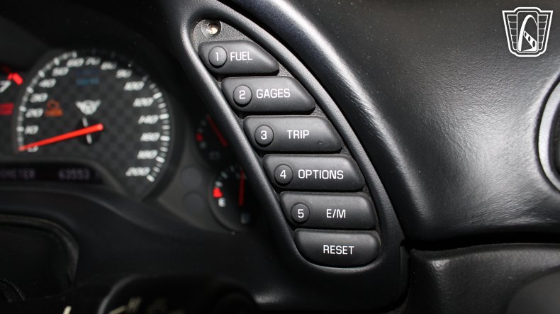 2004 Chevrolet Corvette 128