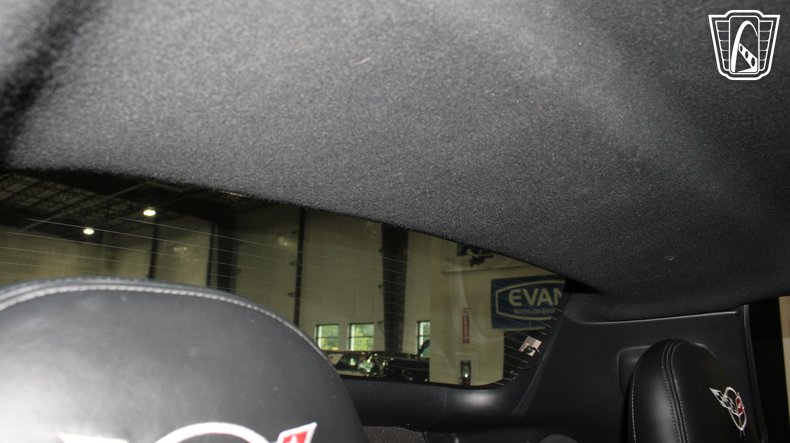 2004 Chevrolet Corvette 143