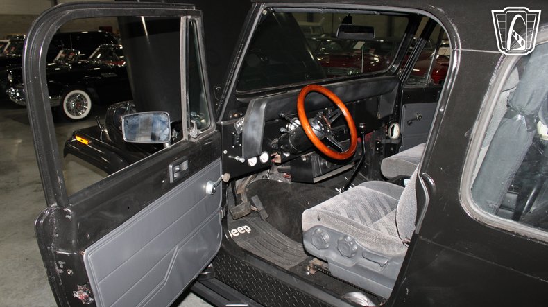 1987 Jeep Wrangler 6