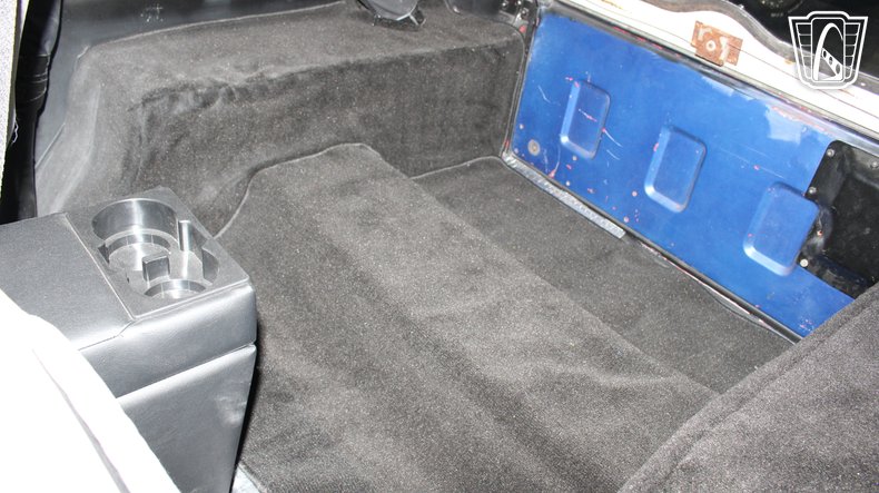 1987 Jeep Wrangler 8