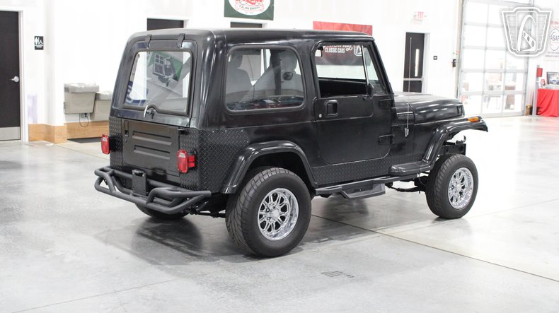 1987 Jeep Wrangler 16