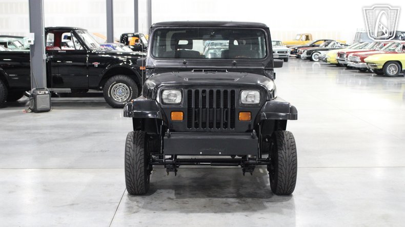 1987 Jeep Wrangler 19