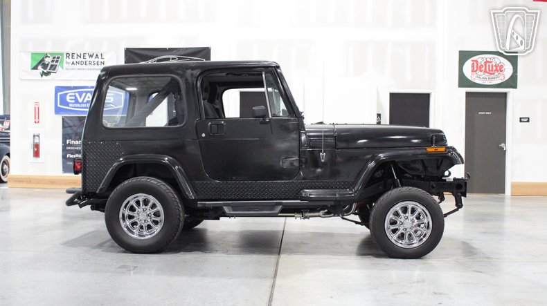 1987 Jeep Wrangler 25