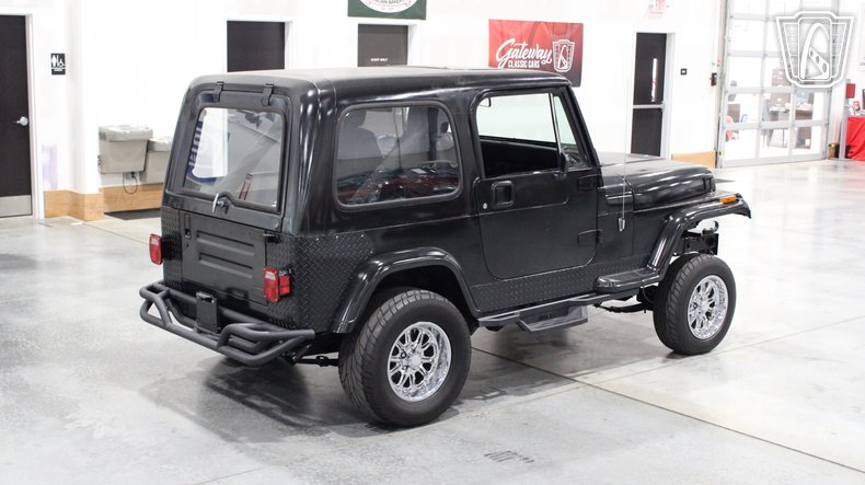 1987 Jeep Wrangler 34