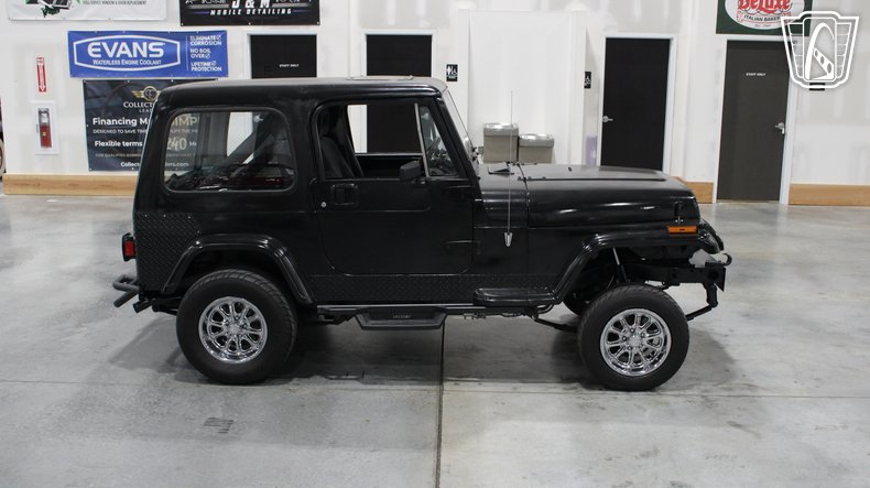 1987 Jeep Wrangler 37