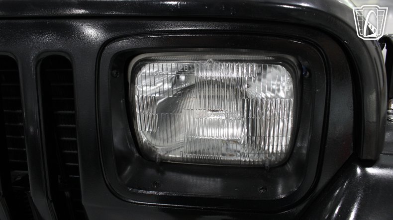 1987 Jeep Wrangler 42