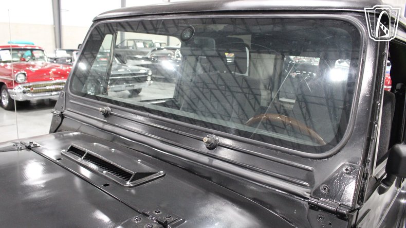 1987 Jeep Wrangler 45