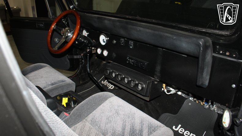 1987 Jeep Wrangler 108