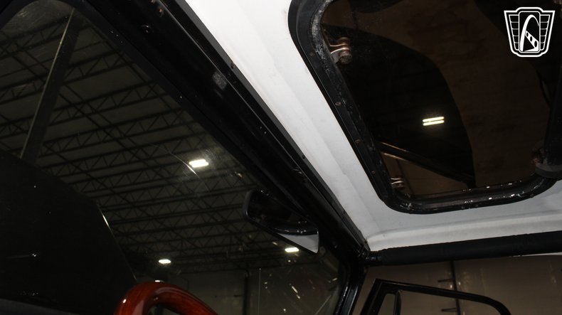 1987 Jeep Wrangler 127