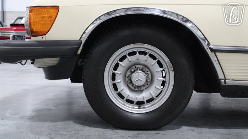 1980 Mercedes-Benz 450SL 42