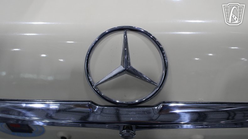1980 Mercedes-Benz 450SL 55
