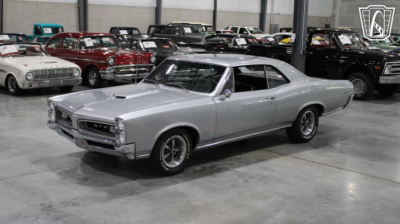 1966 Pontiac GTO 29