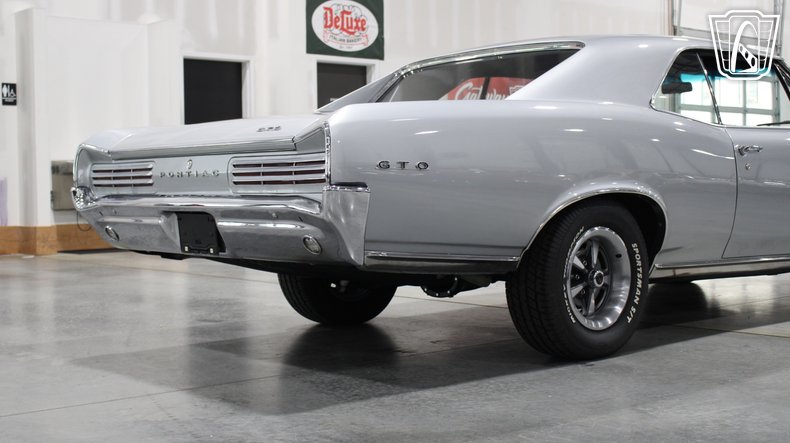 1966 Pontiac GTO 63