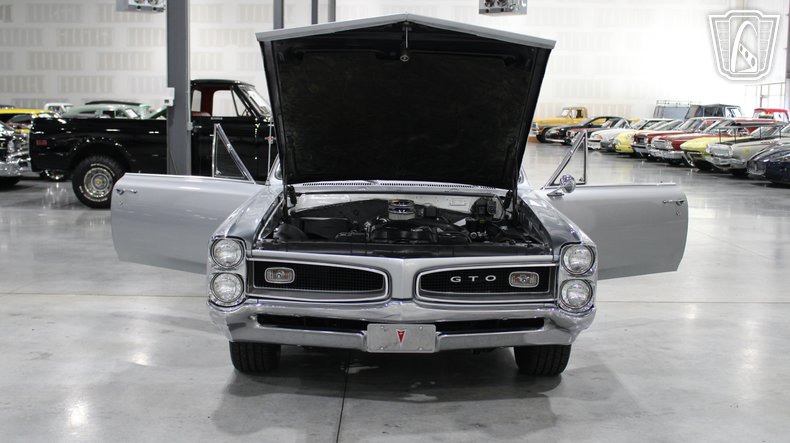 1966 Pontiac GTO 86