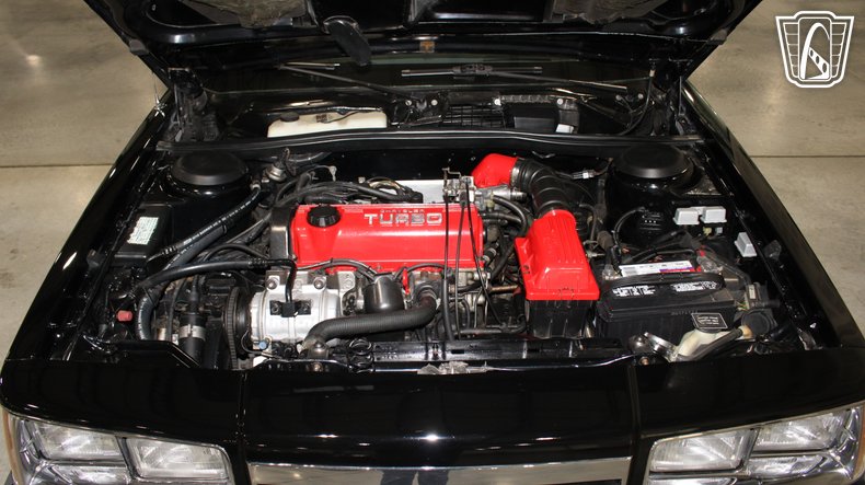 1986 Dodge 600 9