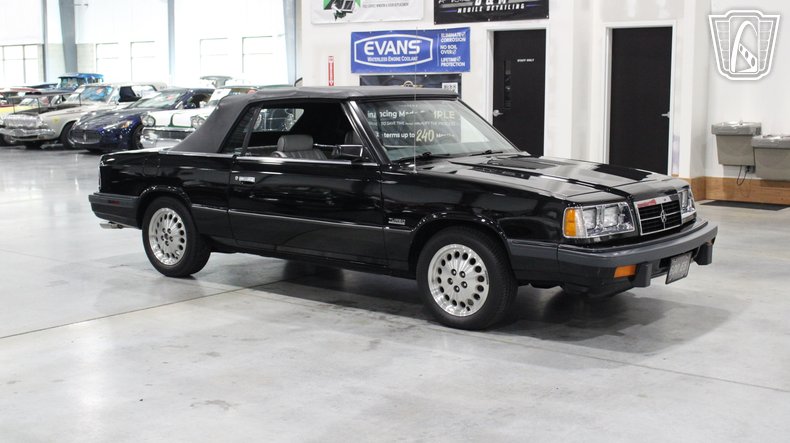 1986 Dodge 600 18