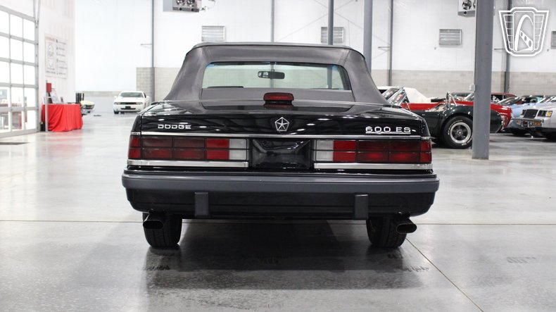 1986 Dodge 600 23