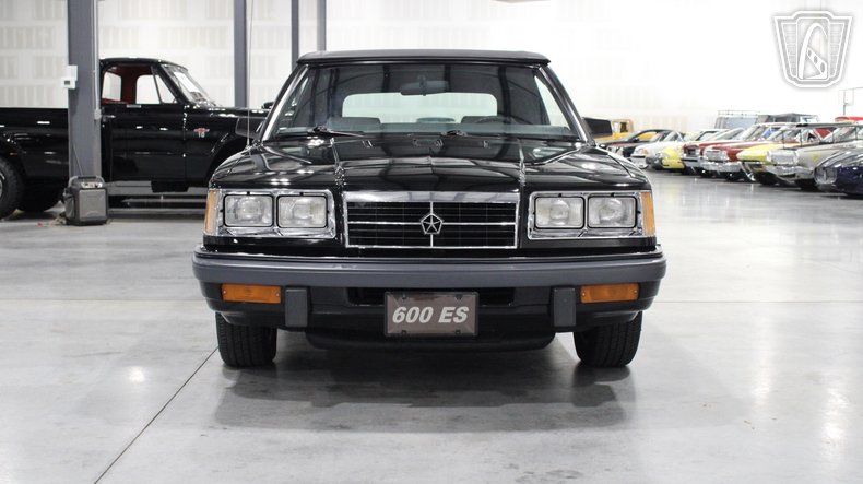 1986 Dodge 600 27
