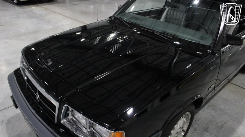 1986 Dodge 600 29