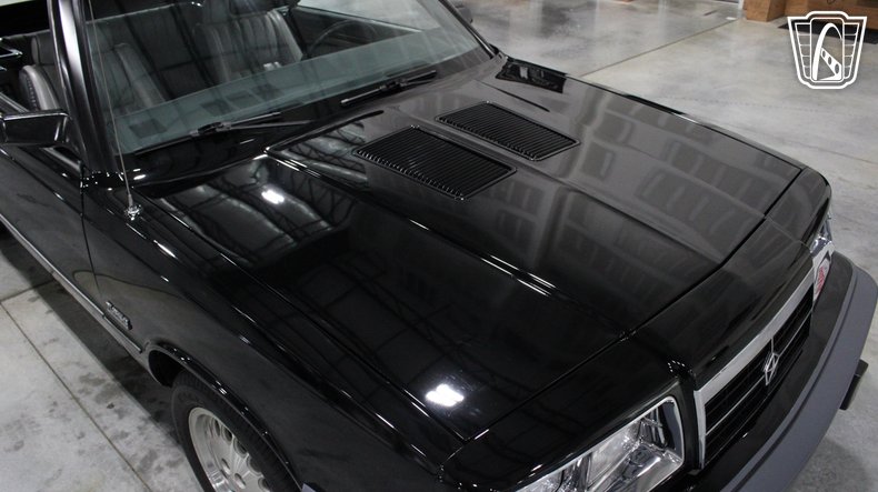 1986 Dodge 600 35