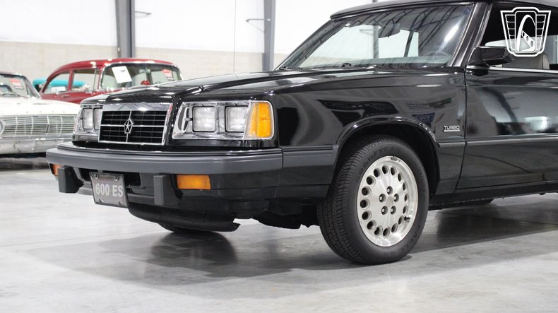 1986 Dodge 600 39