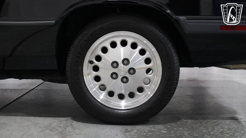 1986 Dodge 600 49