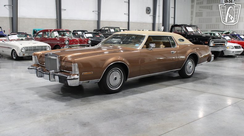 1974 Lincoln Continental 2
