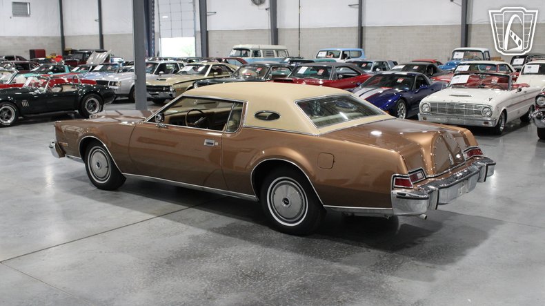 1974 Lincoln Continental 32