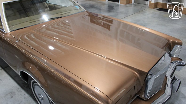 1974 Lincoln Continental 36