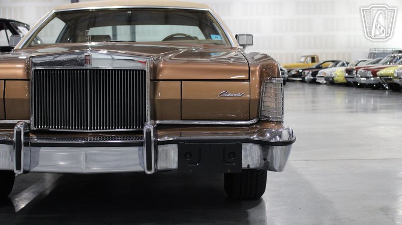 1974 Lincoln Continental 39