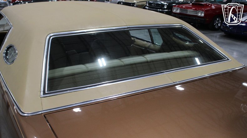 1974 Lincoln Continental 54
