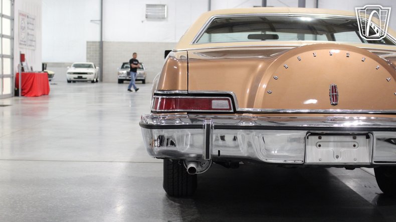 1974 Lincoln Continental 52
