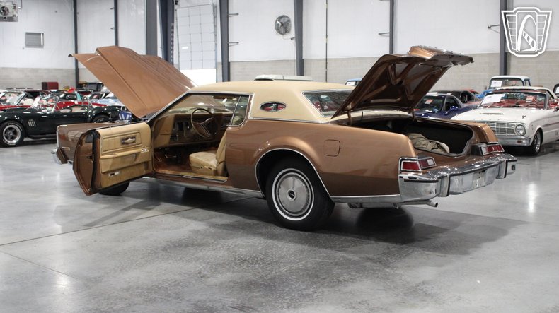1974 Lincoln Continental 77