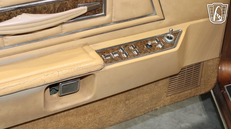 1974 Lincoln Continental 89